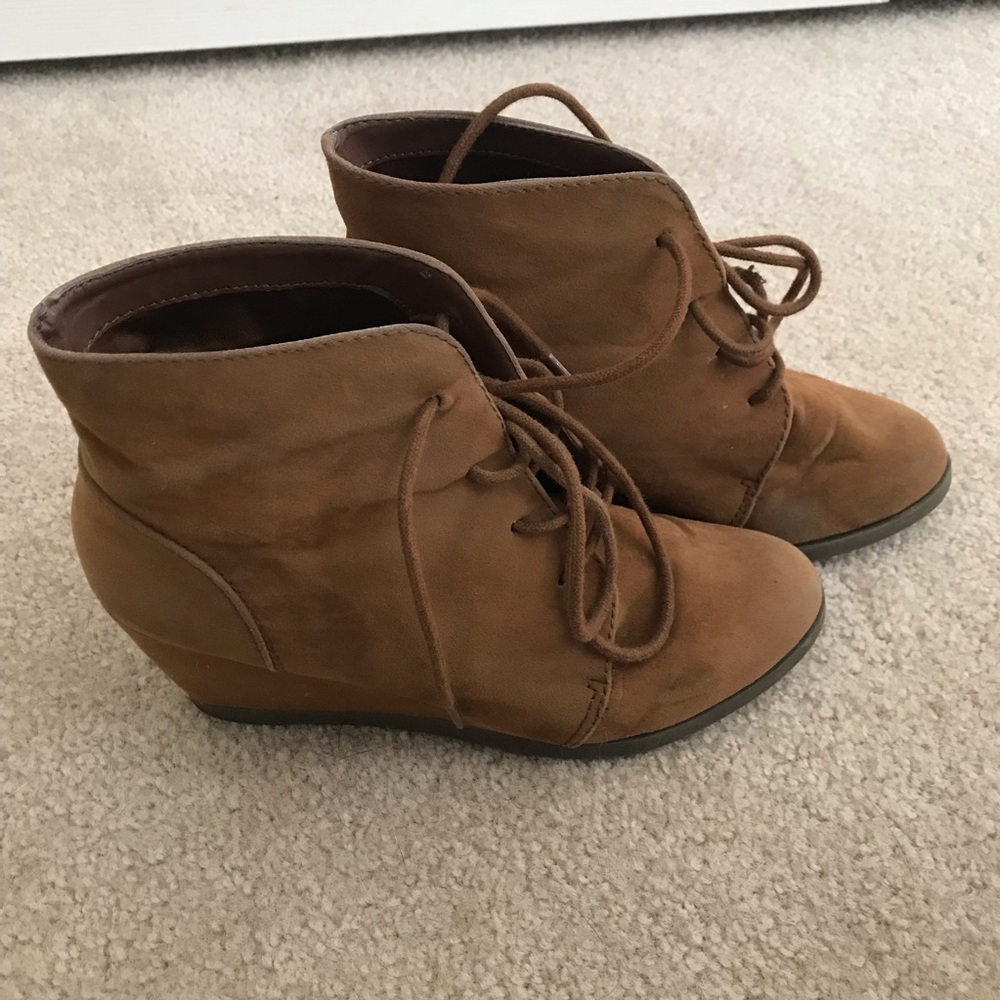 Tom’s Cognac Suede Wedges (7)